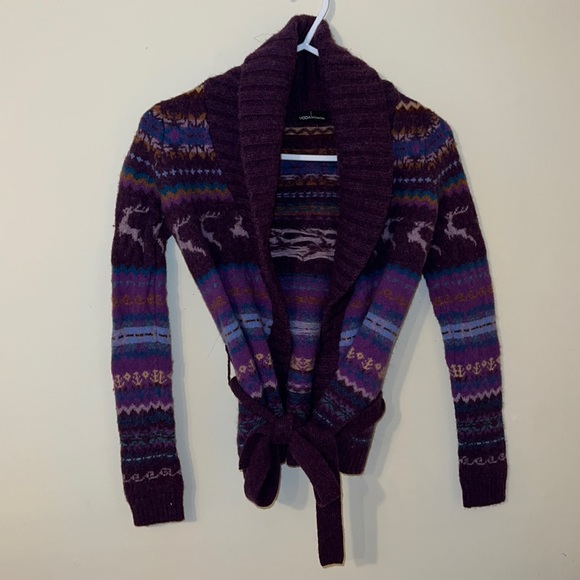 Moda International Lambs Wool Shawl - Picture 1 of 6